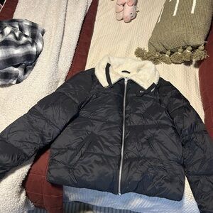 Levi's Black Puffer Jacket with Cream Collar